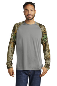 Russell Outdoors RU151LS Realtree ® Colorblock Performance Long Sleeve Tee