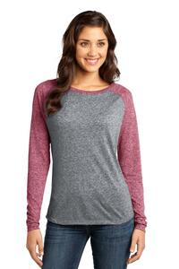 District DT262 Juniors Microburn ® Long Sleeve Raglan Tee
