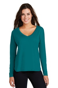 District DM413 Women's Drapey Long Sleeve Tee