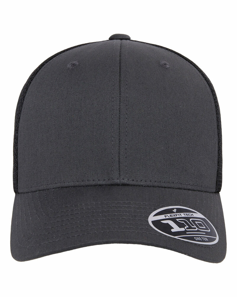 Black flexfit baseball store cap