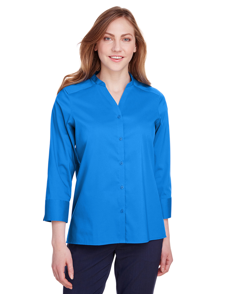 devon & jones dg560w ladies' crown  collection™ stretch broadcloth 3/4 sleeve blouse Front Fullsize