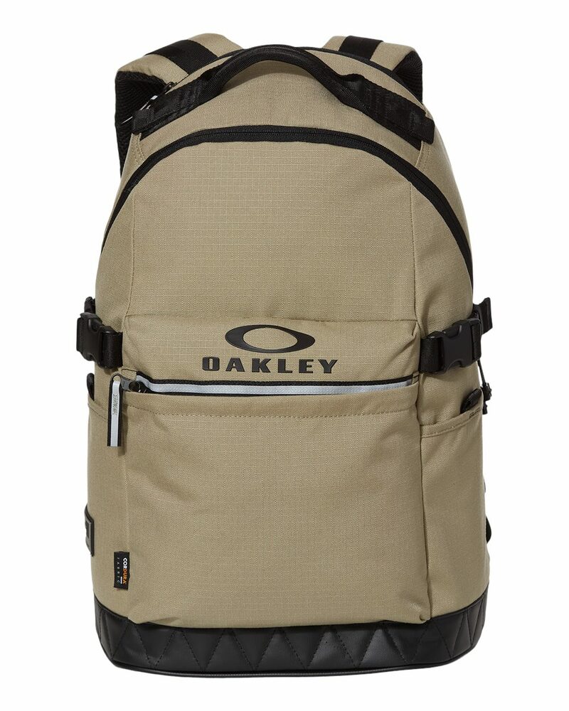 oakley fos900549 23l utility backpack Front Fullsize