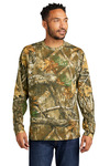 russell outdoors ru100lsp realtree ® long sleeve pocket tee Front Thumbnail