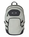 Oakley FOS901246 24L Gearbox 5-Speed Backpack Front Thumbnail