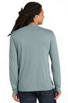 district dm132 perfect tri ® long sleeve tee Back Thumbnail